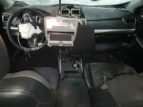 4T1BF1FK1HU352381 2017 TOYOTA CAMRY - Image 8