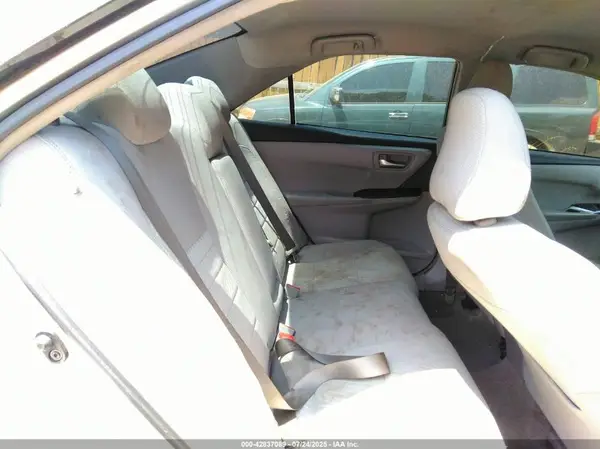 4T1BF1FK1HU353398 2017 TOYOTA CAMRY - Image 8