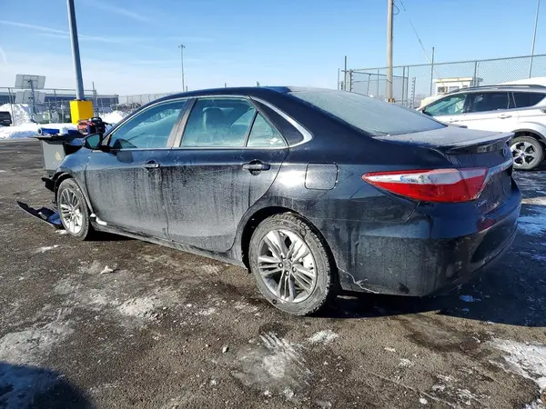 4T1BF1FK1HU359024 2017 TOYOTA CAMRY - Image 2