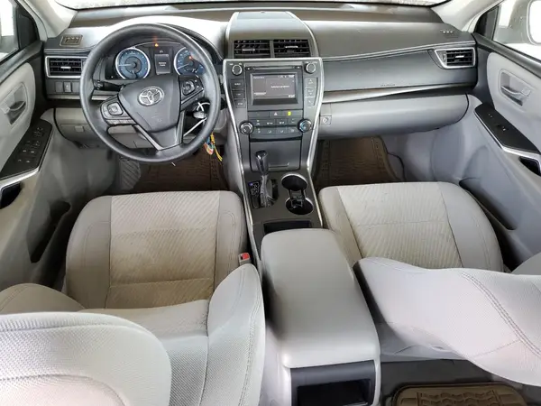 4T1BF1FK1HU359413 2017 TOYOTA CAMRY - Image 8