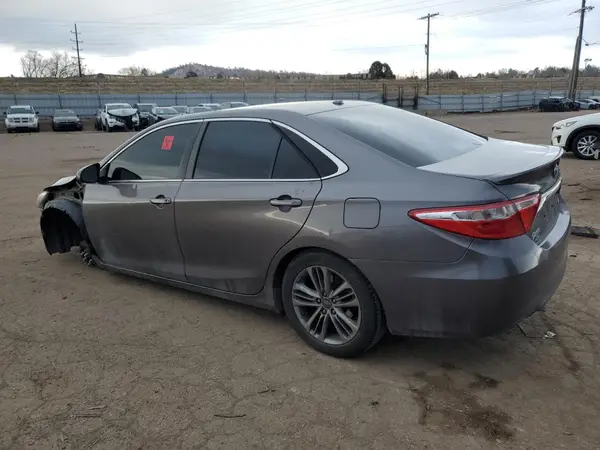 4T1BF1FK1HU362330 2017 TOYOTA CAMRY - Image 2