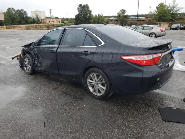4T1BF1FK1HU368614 2017 TOYOTA CAMRY - Image 2