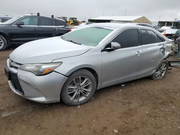 4T1BF1FK1HU377183 2017 TOYOTA CAMRY - Image 1