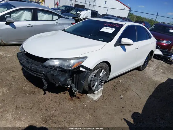 4T1BF1FK1HU378107 2017 TOYOTA CAMRY - Image 2