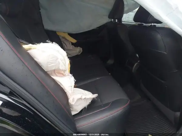 4T1BF1FK1HU378320 2017 TOYOTA CAMRY - Image 8