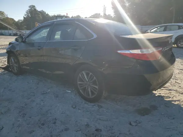 4T1BF1FK1HU385512 2017 TOYOTA CAMRY - Image 2