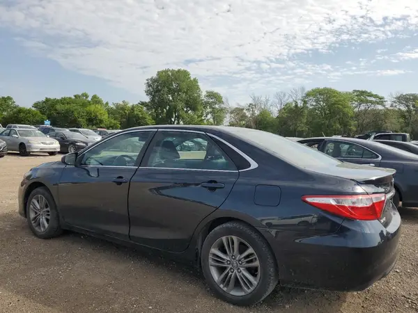 4T1BF1FK1HU385641 2017 TOYOTA CAMRY - Image 2