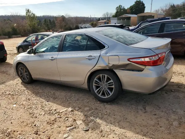 4T1BF1FK1HU387809 2017 TOYOTA CAMRY - Image 2
