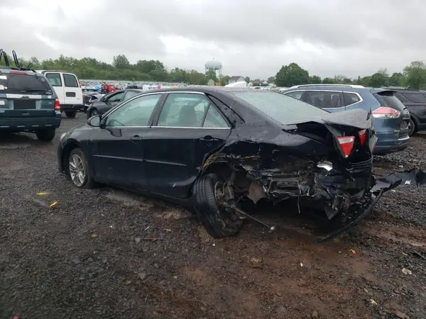 4T1BF1FK1HU391651 2017 TOYOTA CAMRY - Image 2
