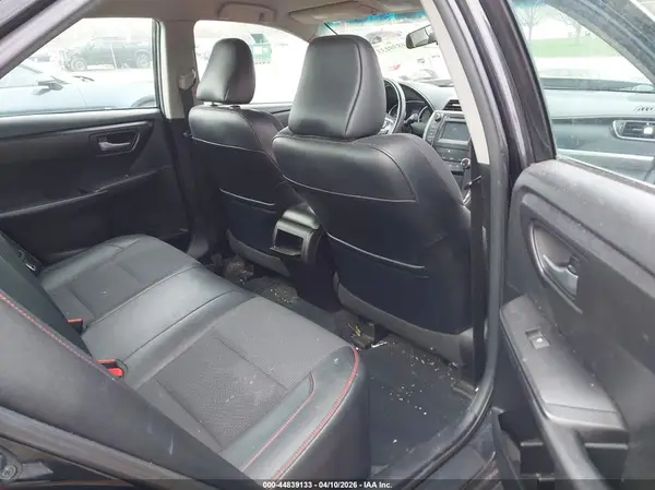 4T1BF1FK1HU392136 2017 TOYOTA CAMRY - Image 8