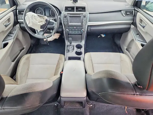4T1BF1FK1HU392668 2017 TOYOTA CAMRY - Image 8