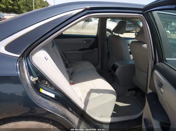 4T1BF1FK1HU394033 2017 TOYOTA CAMRY - Image 8