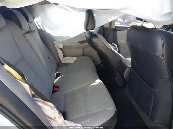 4T1BF1FK1HU395666 2017 TOYOTA CAMRY - Image 8