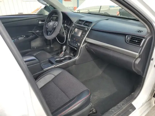 4T1BF1FK1HU400817 2017 TOYOTA CAMRY - Image 8