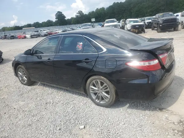 4T1BF1FK1HU401613 2017 TOYOTA CAMRY - Image 2