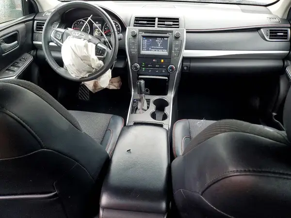 4T1BF1FK1HU402695 2017 TOYOTA CAMRY - Image 8