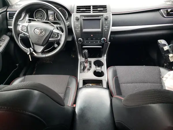 4T1BF1FK1HU411834 2017 TOYOTA CAMRY - Image 8