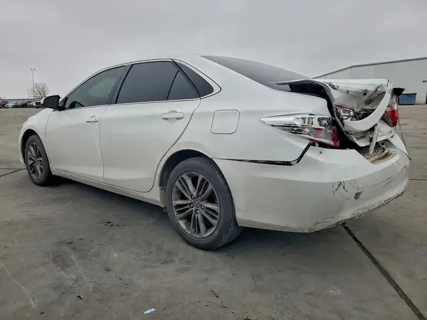 4T1BF1FK1HU416791 2017 TOYOTA CAMRY - Image 2