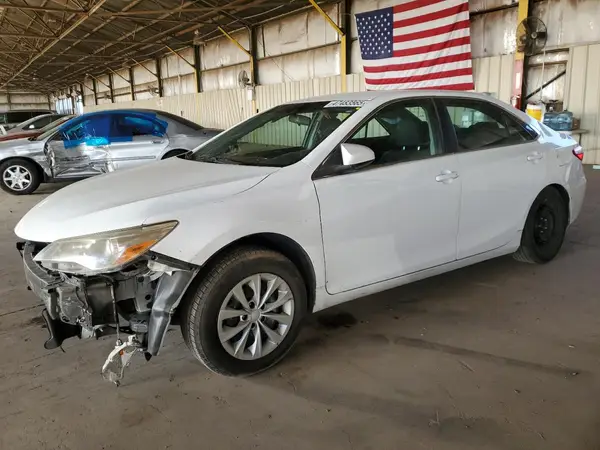 4T1BF1FK1HU418234 2017 TOYOTA CAMRY - Image 1