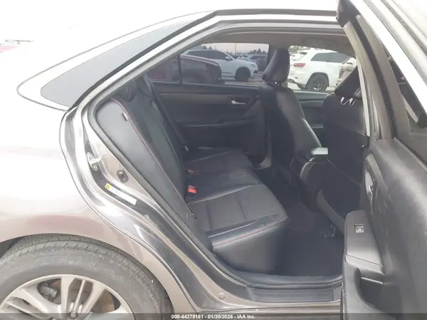 4T1BF1FK1HU432487 2017 TOYOTA CAMRY - Image 8