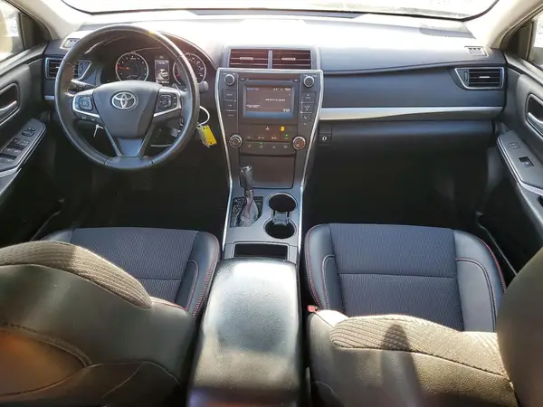 4T1BF1FK1HU432747 2017 TOYOTA CAMRY - Image 8