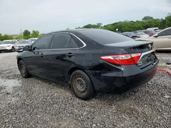 4T1BF1FK1HU433302 2017 TOYOTA CAMRY - Image 2