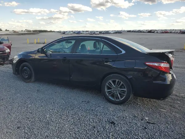 4T1BF1FK1HU433364 2017 TOYOTA CAMRY - Image 2