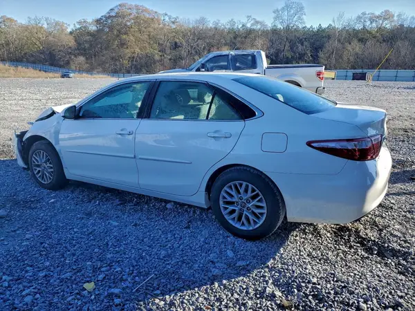 4T1BF1FK1HU437849 2017 TOYOTA CAMRY - Image 2