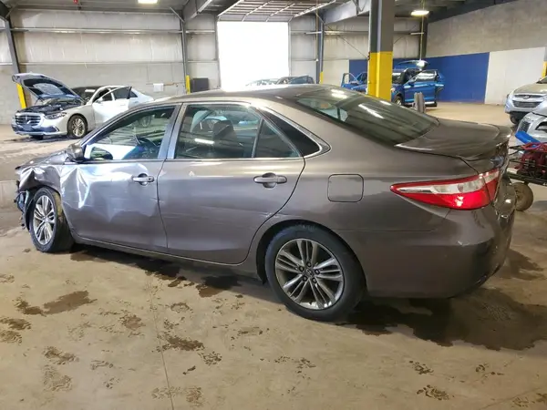 4T1BF1FK1HU447863 2017 TOYOTA CAMRY - Image 2