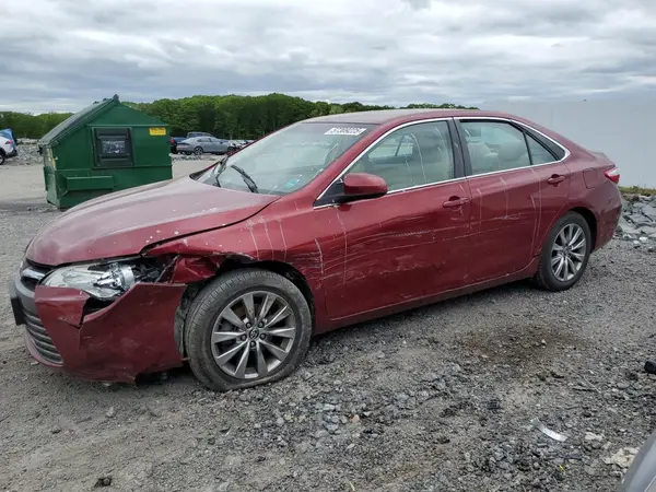 4T1BF1FK1HU621902 2017 TOYOTA CAMRY - Image 1