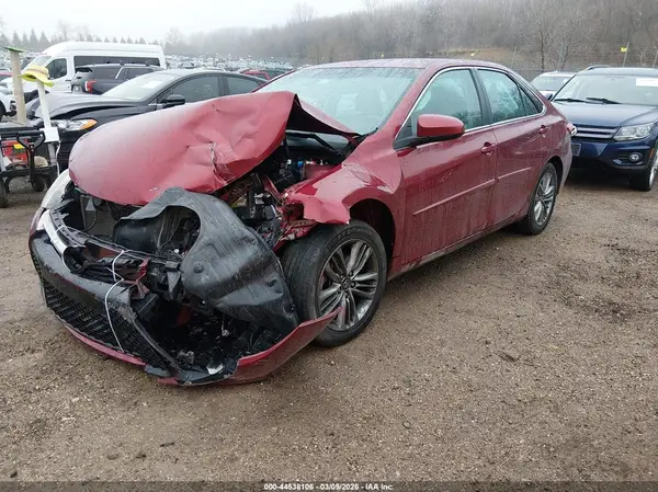 4T1BF1FK1HU622368 2017 TOYOTA CAMRY - Image 2