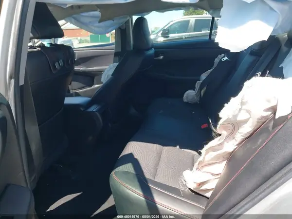 4T1BF1FK1HU622810 2017 TOYOTA CAMRY - Image 8