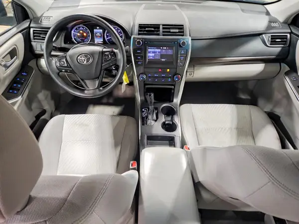 4T1BF1FK1HU627943 2017 TOYOTA CAMRY - Image 8