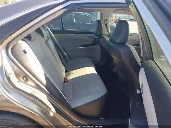 4T1BF1FK1HU633161 2017 TOYOTA CAMRY - Image 8