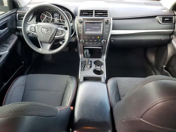 4T1BF1FK1HU638988 2017 TOYOTA CAMRY - Image 8