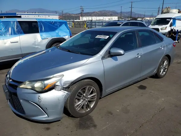 4T1BF1FK1HU639364 2017 TOYOTA CAMRY - Image 1