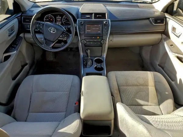 4T1BF1FK1HU640210 2017 TOYOTA CAMRY - Image 8