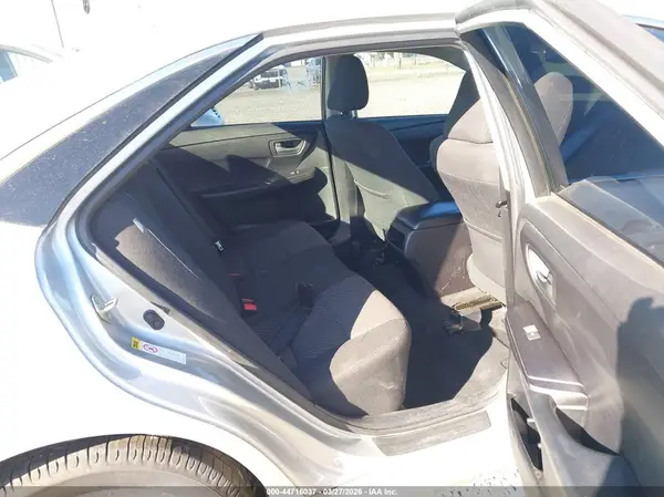 4T1BF1FK1HU641325 2017 TOYOTA CAMRY - Image 8