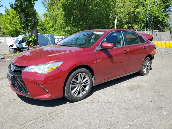 4T1BF1FK1HU645794 2017 TOYOTA CAMRY - Image 1