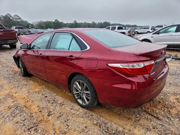 4T1BF1FK1HU645827 2017 TOYOTA CAMRY - Image 2