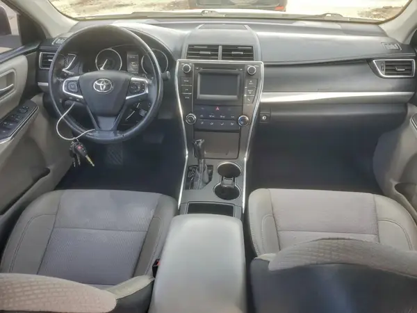4T1BF1FK1HU648548 2017 TOYOTA CAMRY - Image 8