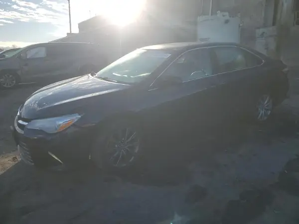 4T1BF1FK1HU649344 2017 TOYOTA CAMRY - Image 1