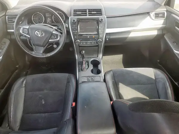 4T1BF1FK1HU650011 2017 TOYOTA CAMRY - Image 8