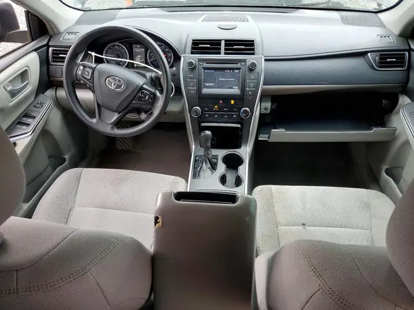 4T1BF1FK1HU650199 2017 TOYOTA CAMRY - Image 8