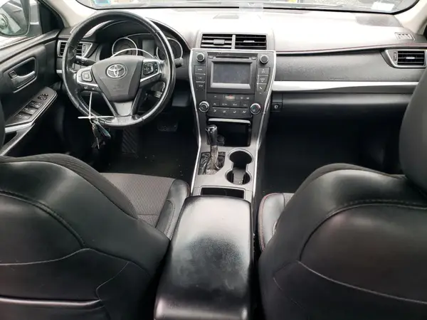 4T1BF1FK1HU650610 2017 TOYOTA CAMRY - Image 8