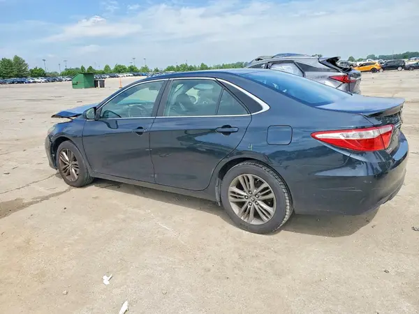 4T1BF1FK1HU654060 2017 TOYOTA CAMRY - Image 2