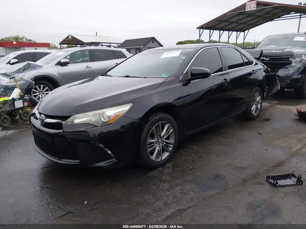 4T1BF1FK1HU656276 2017 TOYOTA CAMRY - Image 2