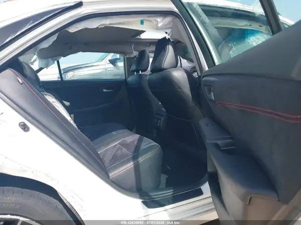 4T1BF1FK1HU658173 2017 TOYOTA CAMRY - Image 8