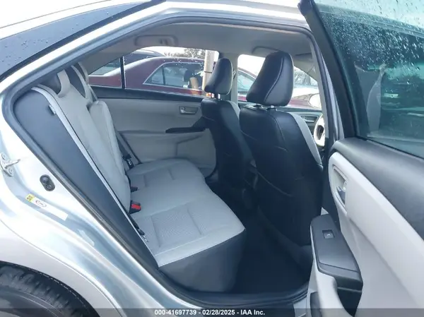 4T1BF1FK1HU660134 2017 TOYOTA CAMRY - Image 8