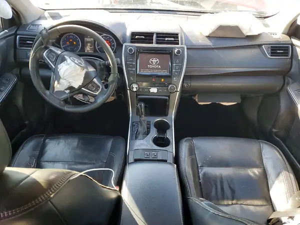 4T1BF1FK1HU664135 2017 TOYOTA CAMRY - Image 8